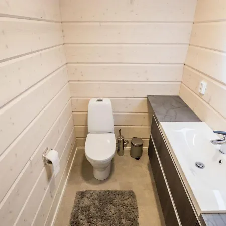 Rikinaenranta A By Interhome